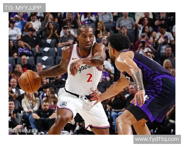 17勇士与20快船的激烈对决回顾与分析,谁能在赛季中脱颖而出 17勇士与20快船的激烈对决回顾与分析,谁能在赛季中脱颖而出